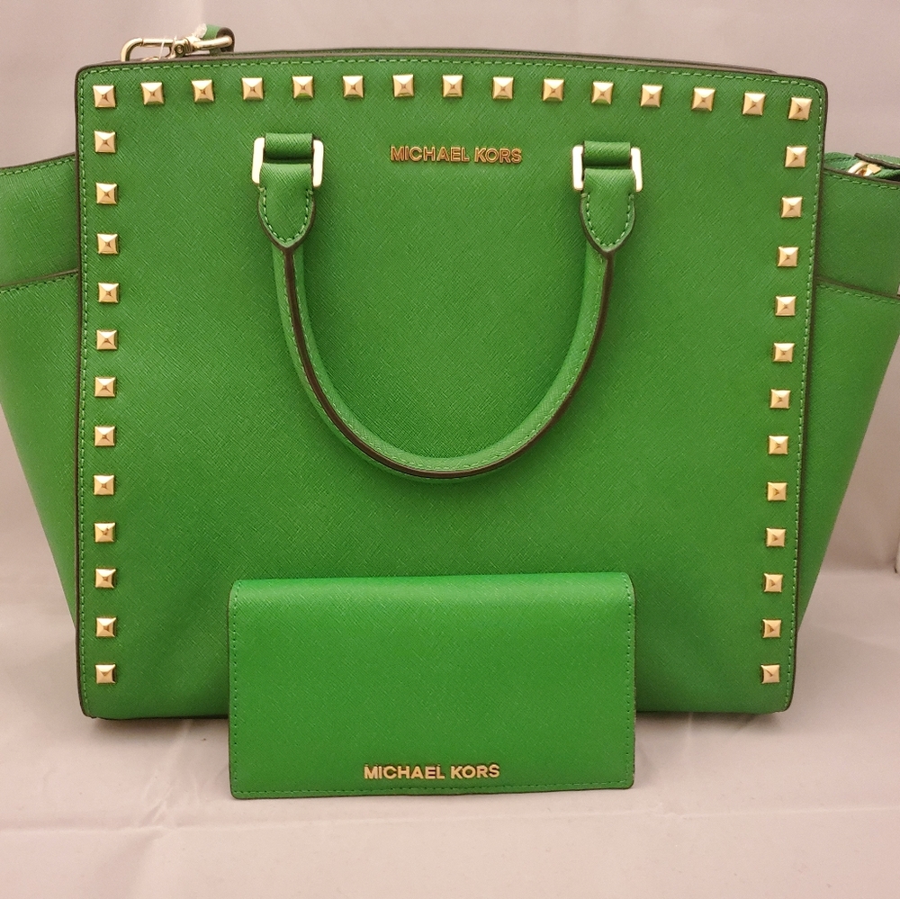 NWT Authentic Michael Kors Selma Bag & Wallet